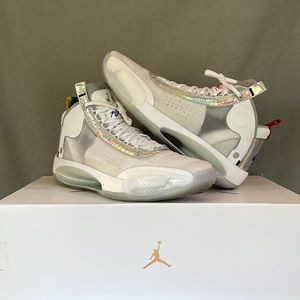 Jordan 34 basketball shoes.